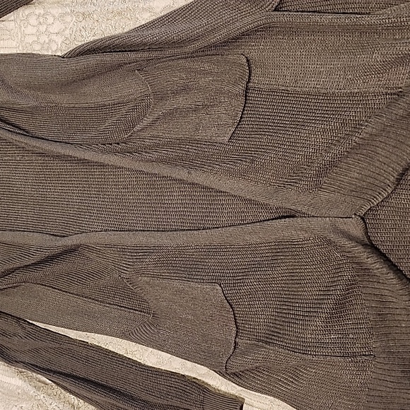 CARDIGAN GREEN - Picture 3 of 3